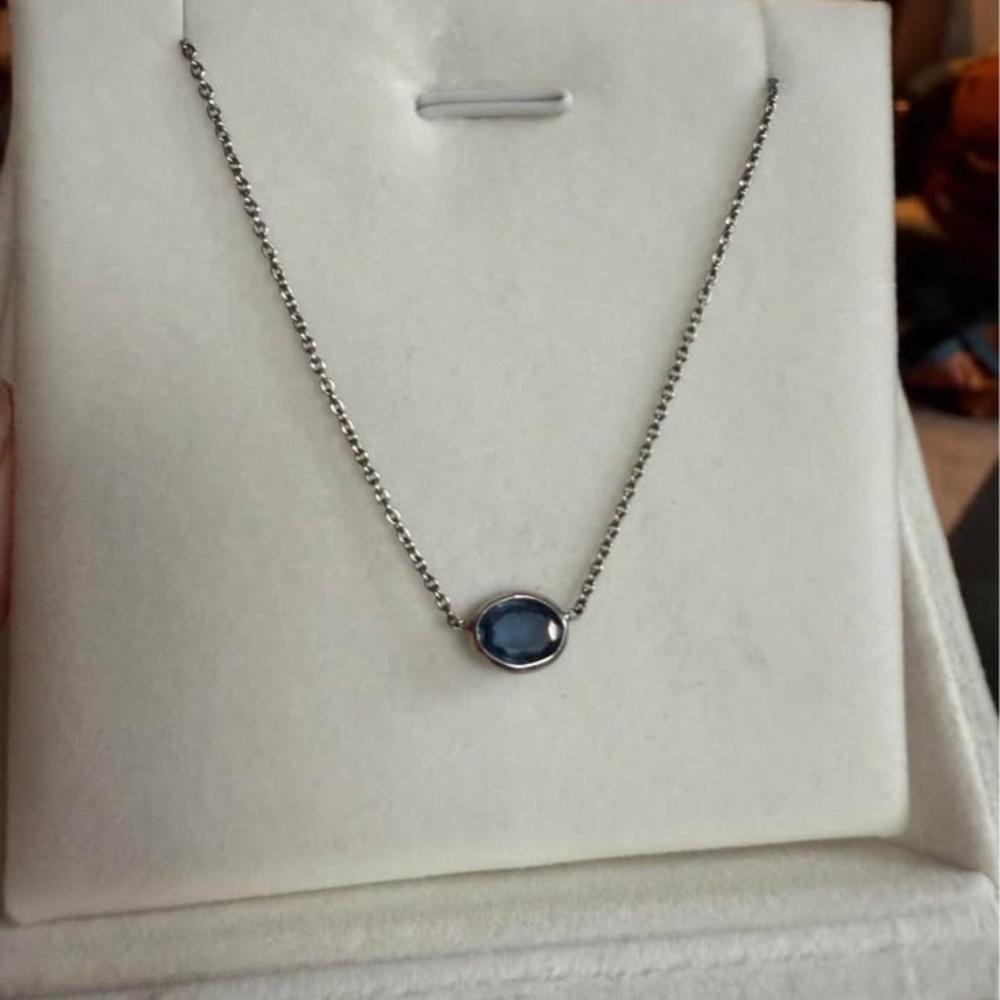 Sapphire Pendant.